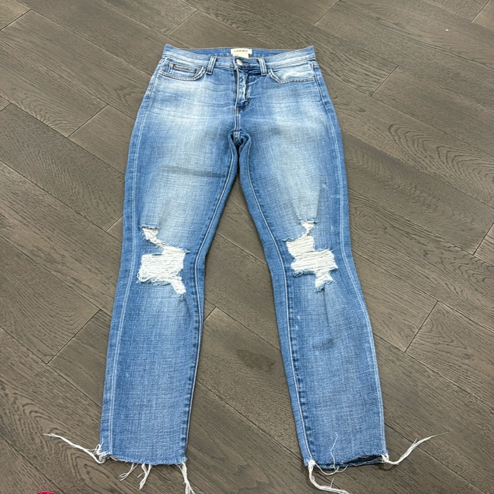 16. L’Agence Jeans (Blue distressed)